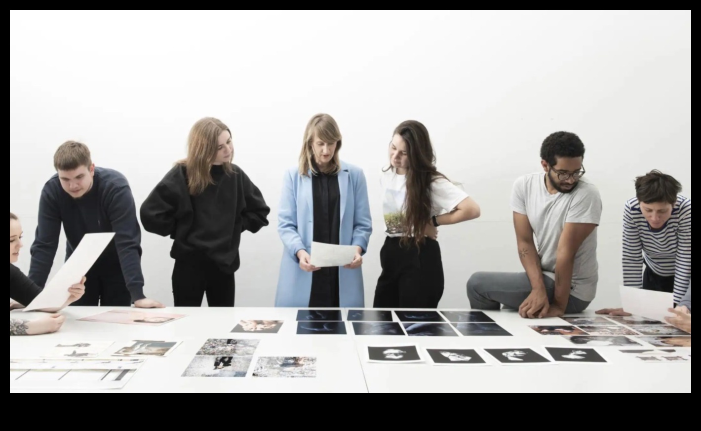 Shutter Savvy Învățați să creați artă cu o educație cuprinzătoare în fotografie 2 Shutter Savvy: Crafting Art through Comprehensive Photography Education