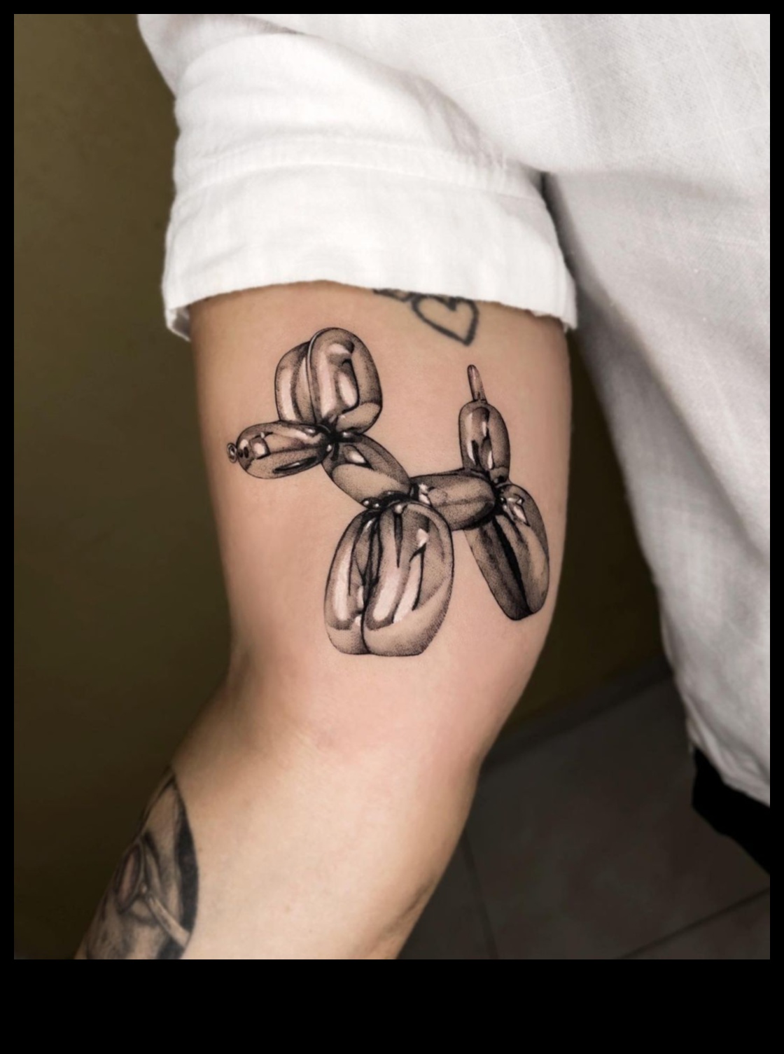 Dincolo de granițe: modele de tatuaje trendy de explorat