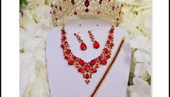 Romantism radiant: exprimă dragostea cu setul nostru de bijuterii romantice